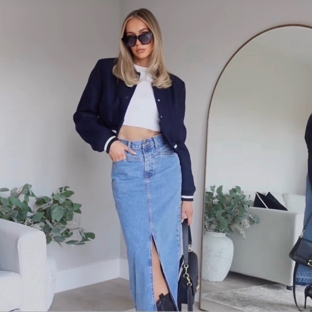 Zara Dark Blue Bomber Jacket with White Details - Picture 8 of 9